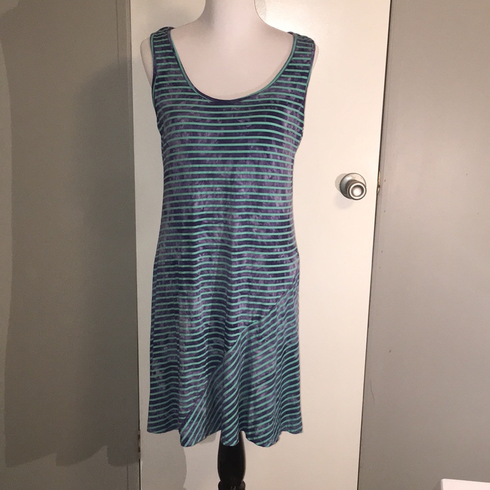 Casual dress! Purplish-Navy batik/mint stripes <3